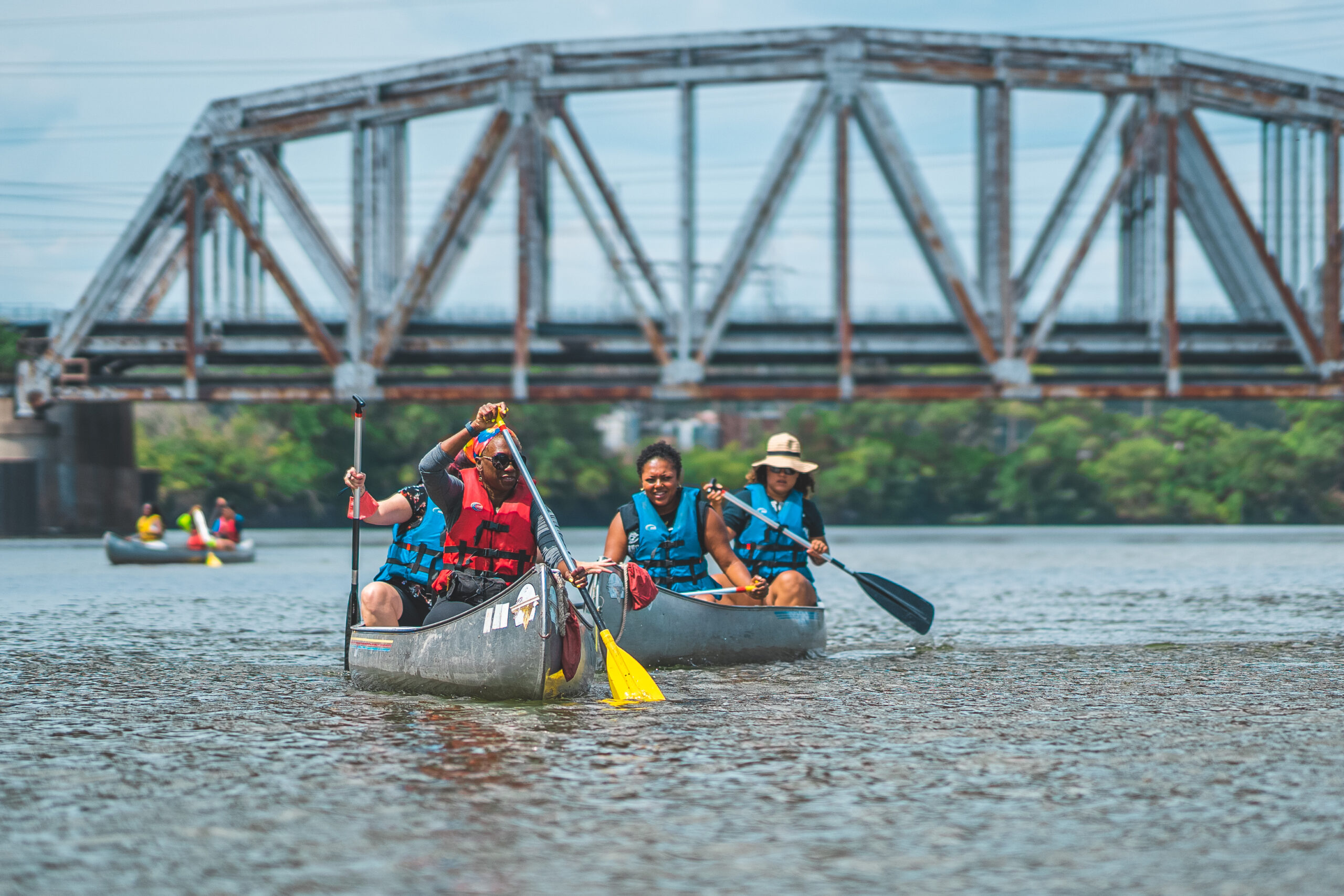 Paddling along the Little Calumet River